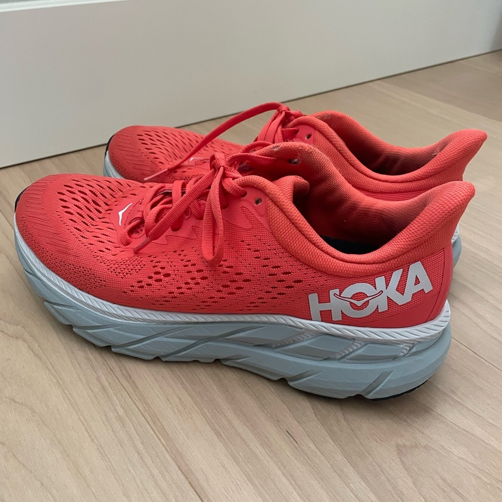 HOKA Clifton 7 Running Shoes